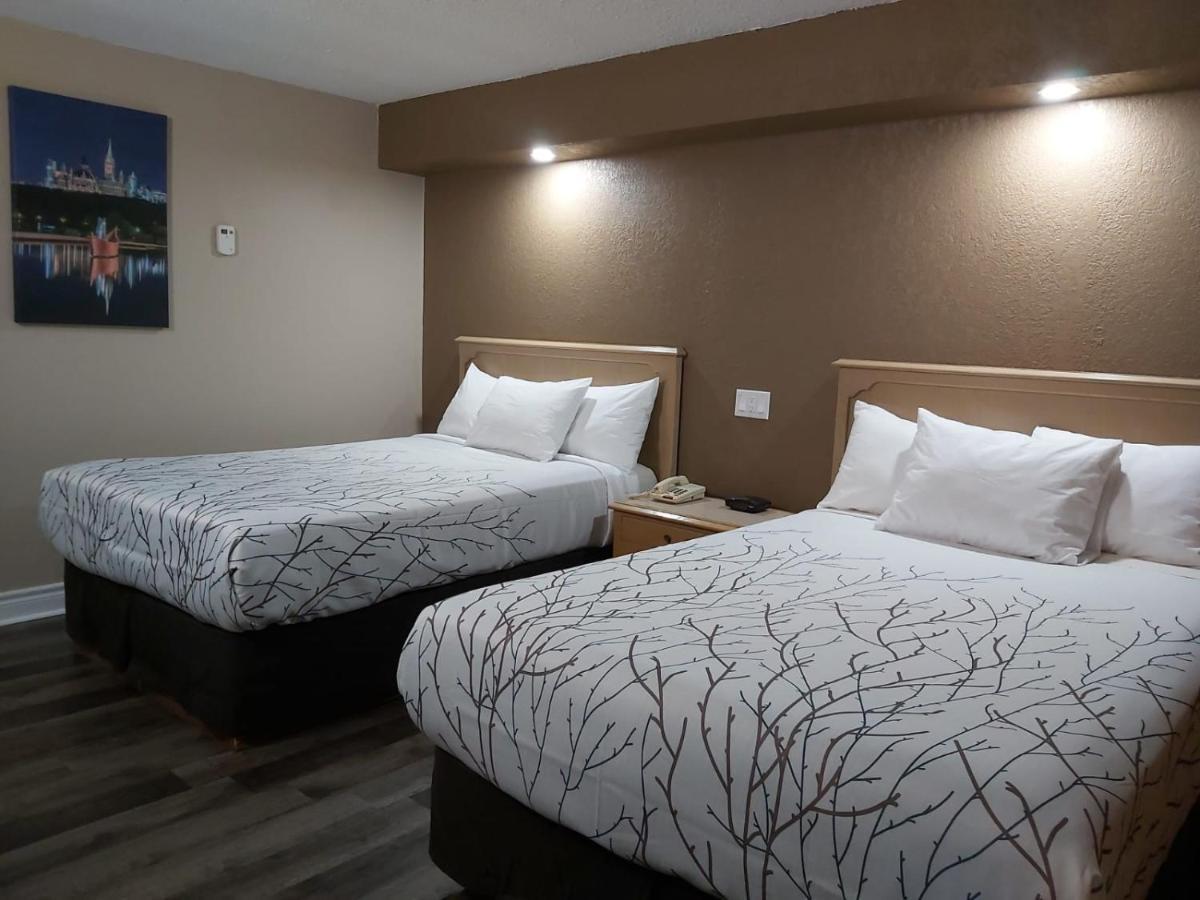 Arnprior Motor Inn Zewnętrze zdjęcie