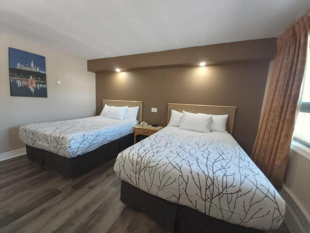 Arnprior Motor Inn Zewnętrze zdjęcie