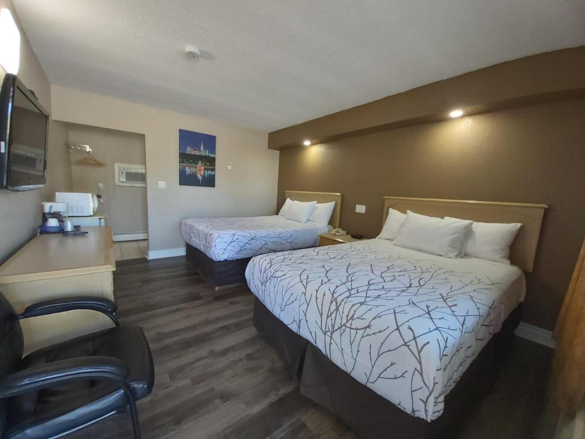Arnprior Motor Inn Zewnętrze zdjęcie