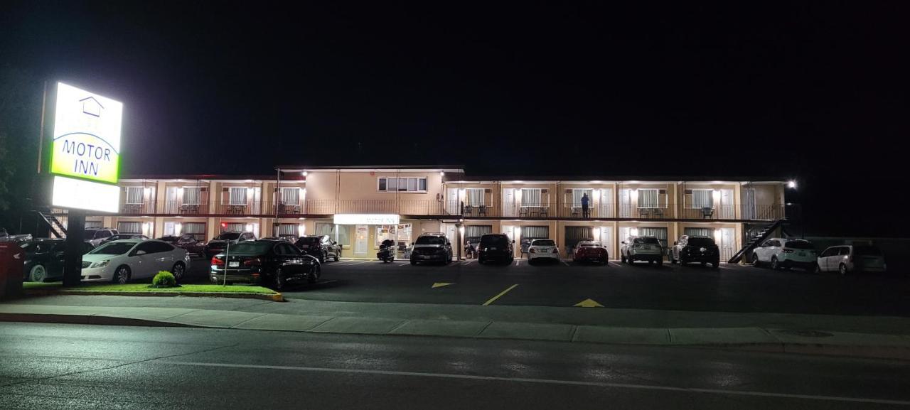 Arnprior Motor Inn Zewnętrze zdjęcie