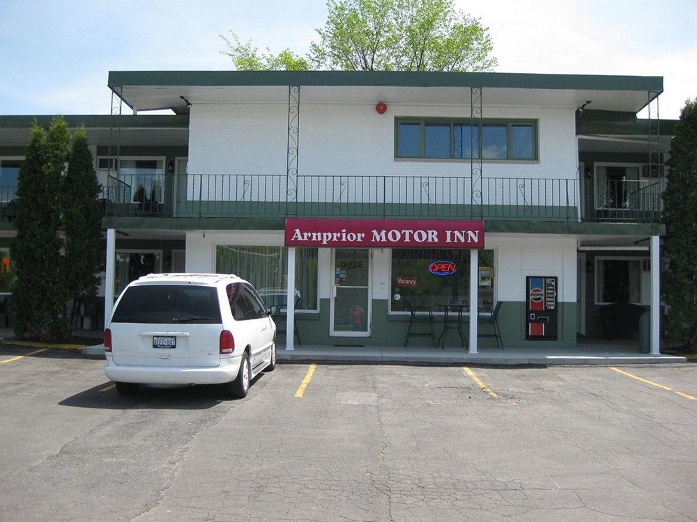 Arnprior Motor Inn Zewnętrze zdjęcie